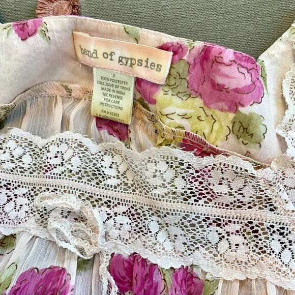 Band of Gypsies Top Y2K Crop Floral & Lace Purple Pink Beige Green Retro (S) - Picture 6 of 8